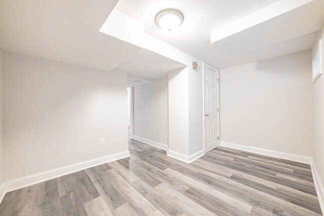 Foto del edificio - 2489 Fairway