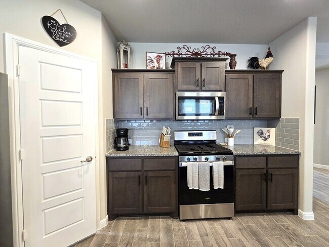 Foto del edificio - 2208 Pike Way