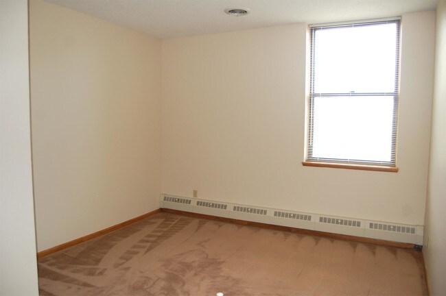 Foto del edificio - 916 E 3rd St