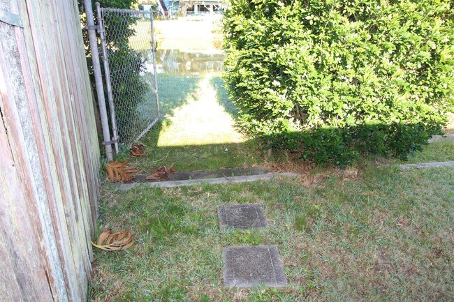 Building Photo - 1235 Kainui Dr