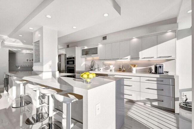 Foto del edificio - 5510 N Ocean Dr