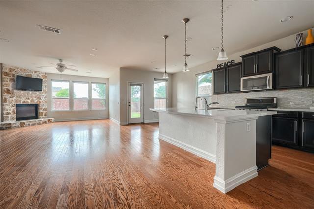 Building Photo - 3725 Cameroon Ln