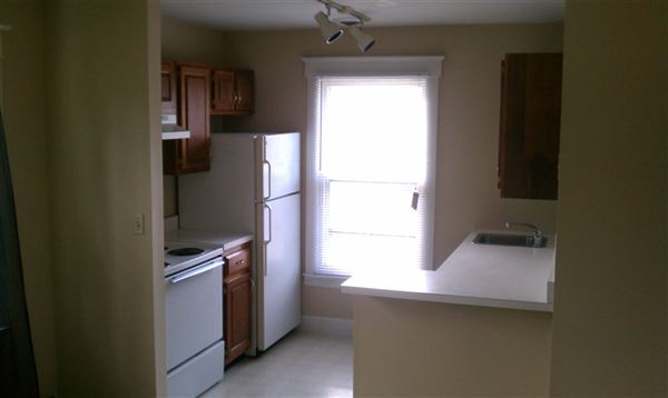Building Photo - 2332 Beechmont Ave