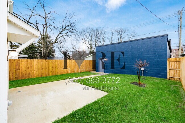 Foto del edificio - 976 Ellsworth Ave