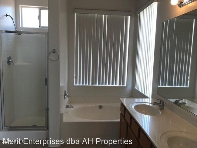 Foto del edificio - 4 br, 2 bath House - 20936 E VIA DEL ORO