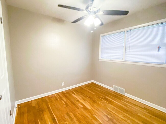 Foto del edificio - 1007 W Badger Rd