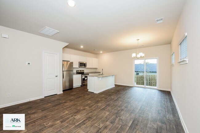 Foto del edificio - 615 Green Wigeon Rd