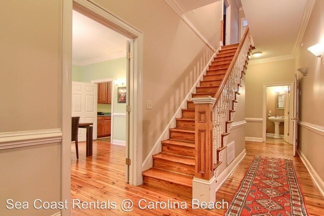 Building Photo - 6 br, 5 bath House - 119 N. 6th Street
