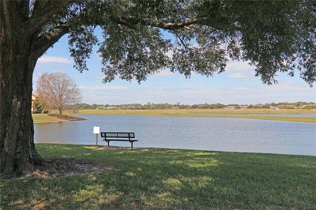 Building Photo - 425 Fountainhead Cir