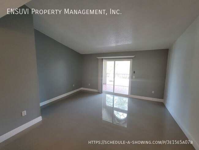 Photo - 9481 Highland Oak Dr Apartment