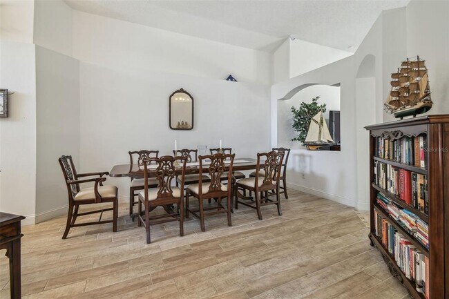 Foto del edificio - 1517 Little Brook Ln