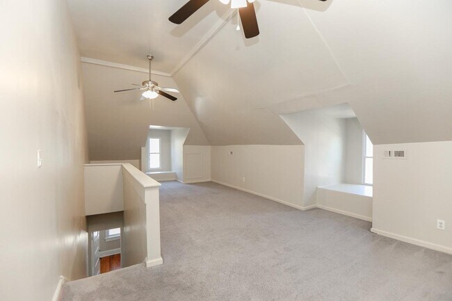 Building Photo - 1439 Moultrie Ave