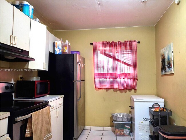 Foto del edificio - 1151 SW 105th Ave