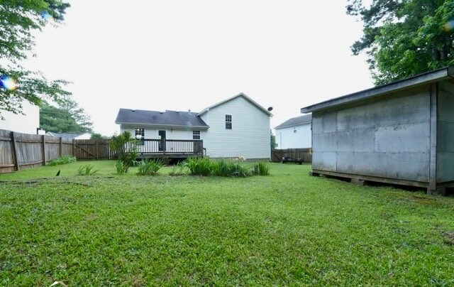 Foto del edificio - 409 River Trace Dr