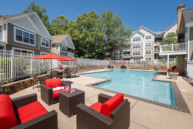 Foto del edificio - Elms Oakton