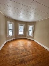 Building Photo - 490 Glenwood Ave