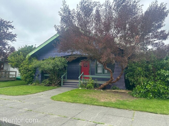 Building Photo - 3 br, 1.5 bath House - 915 L Street [PRM: ...