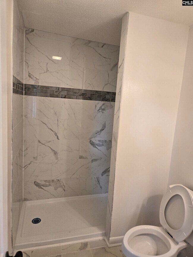 Foto del edificio - 3260 Broughton St