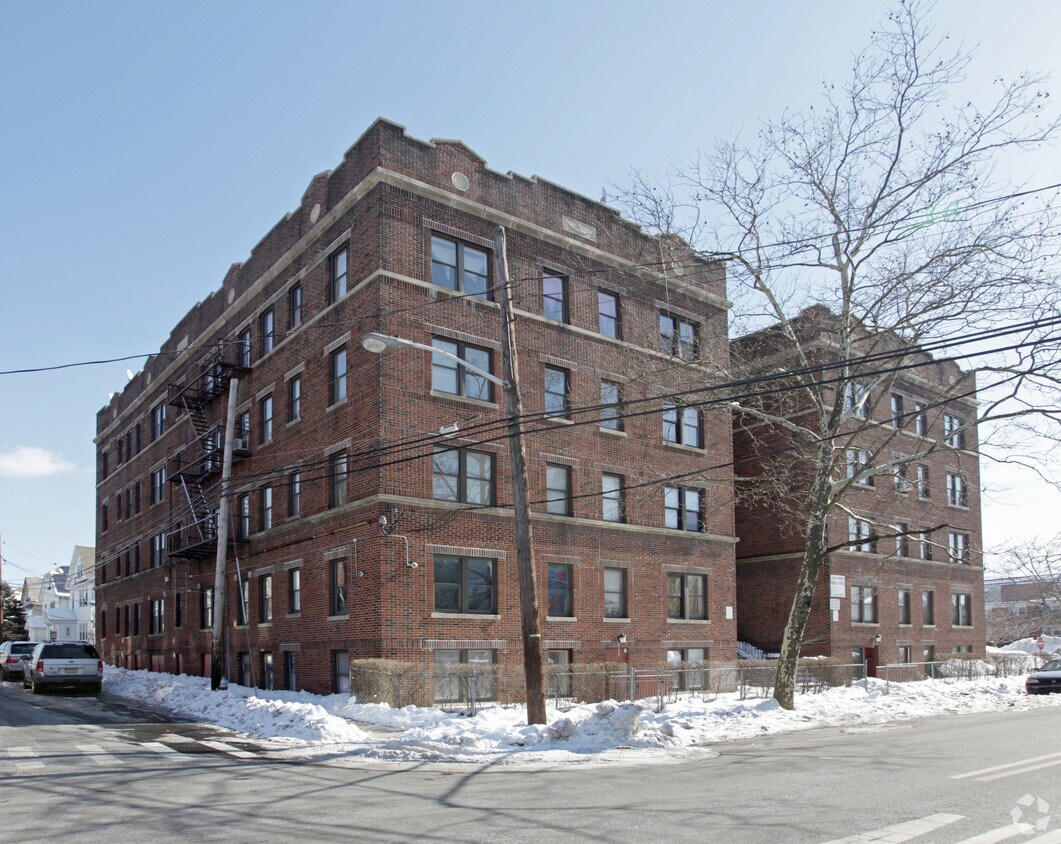 Foto principal - 1013 N Broad St