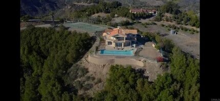 Building Photo - 3804 W Sandia Creek Terrace