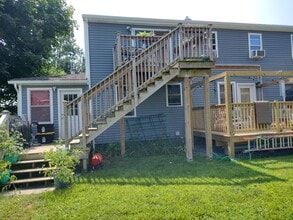 Building Photo - 2 Iby St