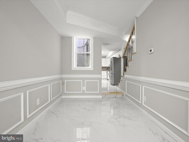 Foto del edificio - 1015 S Kenwood Ave