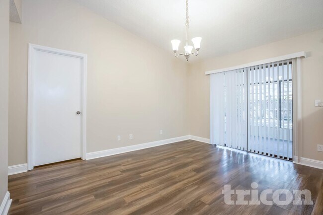 Foto del edificio - 1710 Newland Pl