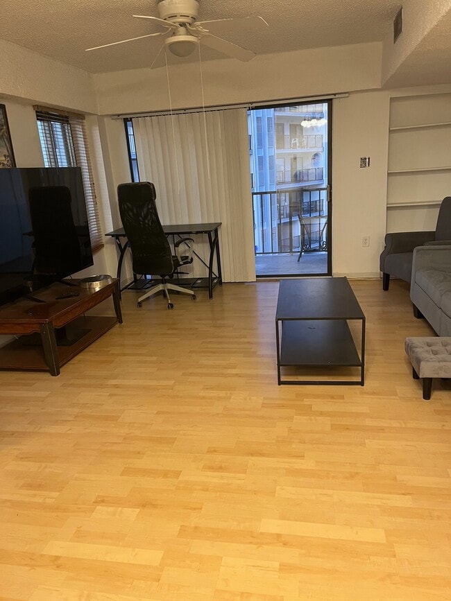 Livingroom - 13400 Coastal Hwy