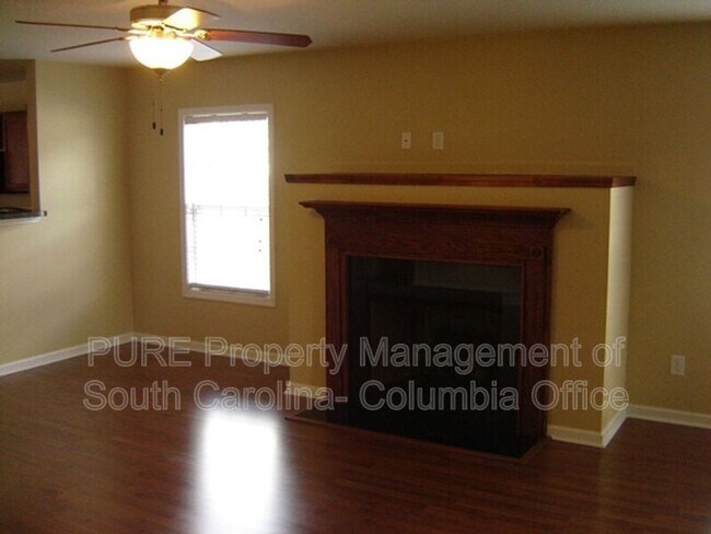 Building Photo - 104 White Cedar Ct
