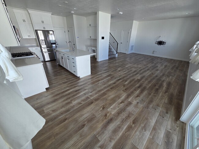 Foto del edificio - 2046 W Lydia Ln