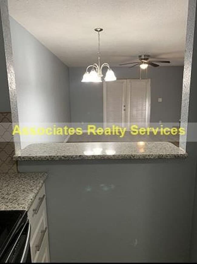 Building Photo - 1324 SW 61st Terrace