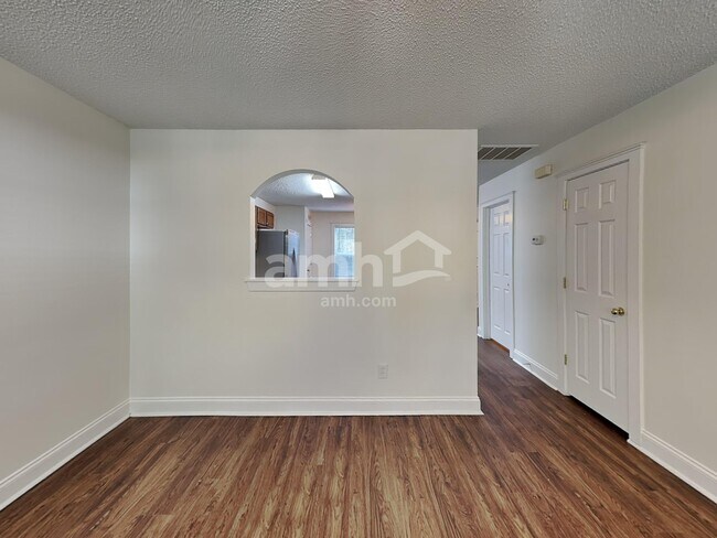 Foto del edificio - 13429 Glenwyck Ln