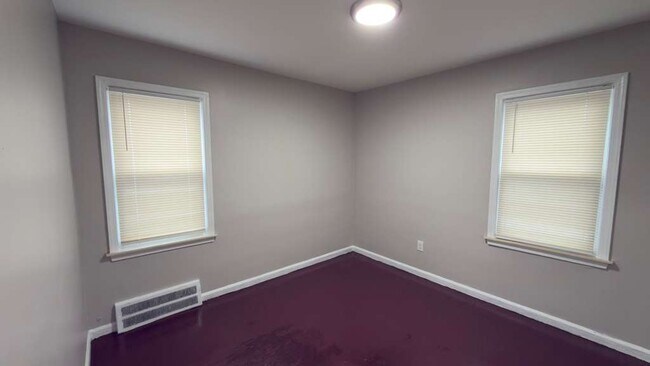 Foto del edificio - 18285 Codding St