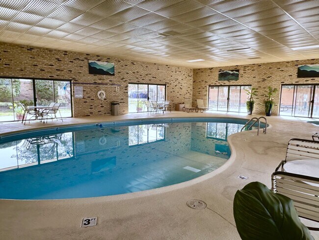 Foto del edificio - Academy Heights Apartments