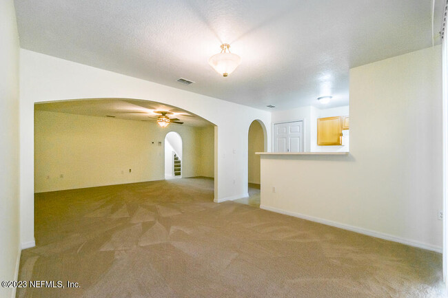 Foto del edificio - 10550 Autumn Trace Rd
