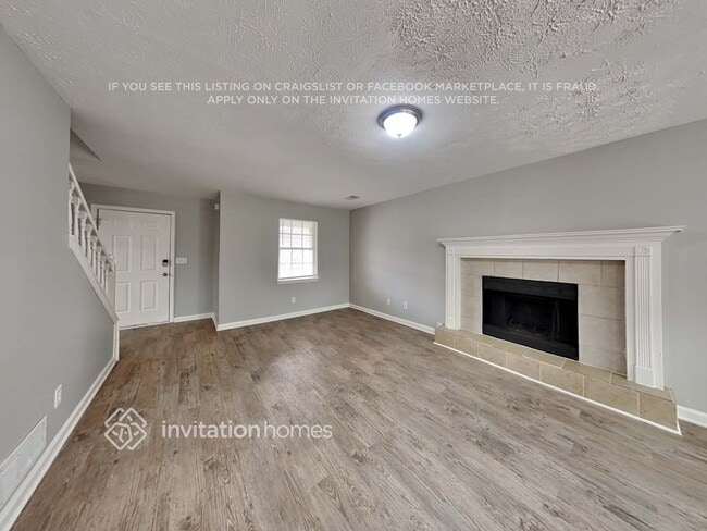 Building Photo - 2035 Amberly Glen Way