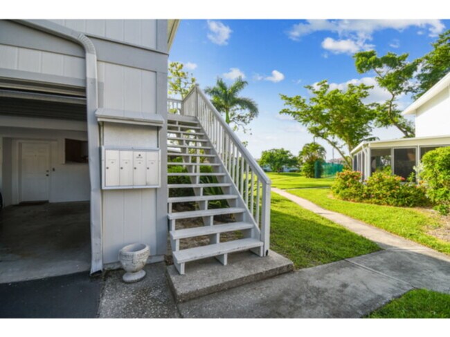 Foto del edificio - Newly listed 2-bedroom condo