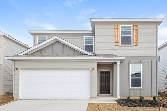 Building Photo - 1344 Vallarta Centro