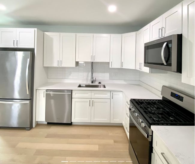 Building Photo - 3 Walley St