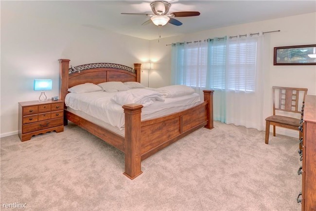 Building Photo - 2 br, 2 bath  - 2803 Victoria Way