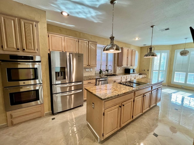 Building Photo - 3109 Glenmere Ct