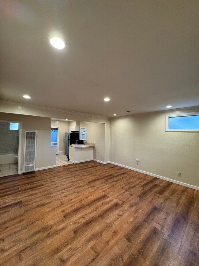 Foto del edificio - 2606 Harrison St