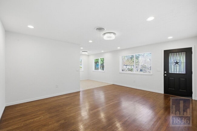 Foto del edificio - 4405 Terrilance Dr