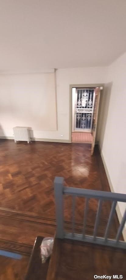Foto del edificio - 244-21 89th Ave