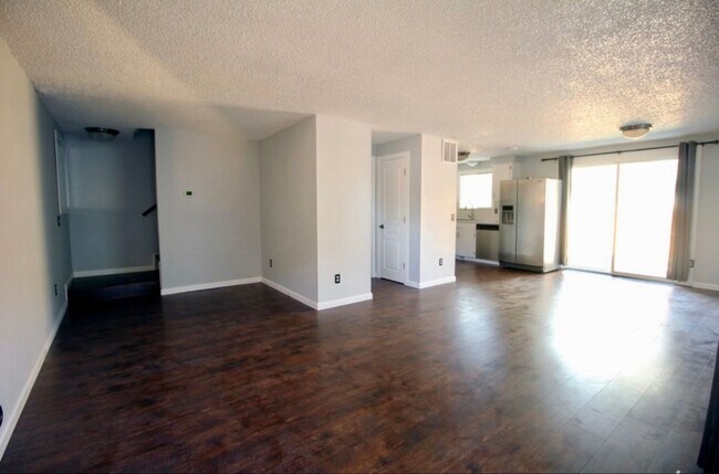 Foto del edificio - 624 SE Wilson Ave