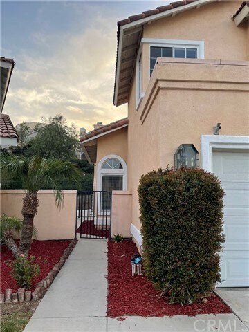 Primary Photo - 920 La Palma Cir