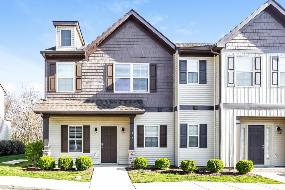 Foto principal - 5312 Tony Lama Ln