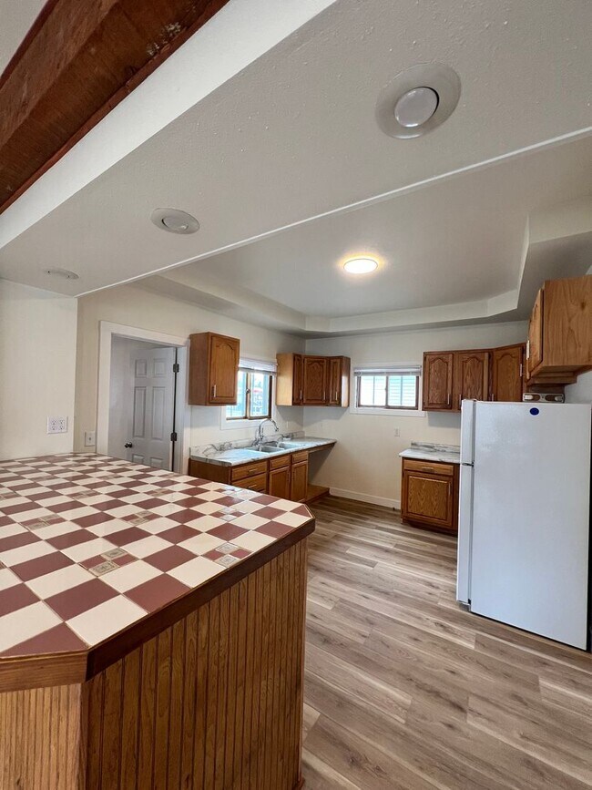 Foto del edificio - 835 Waugoo Ave