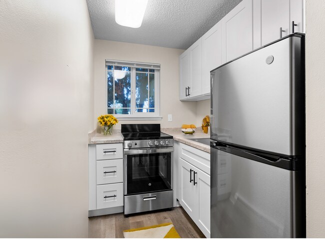 Estudio Rainier Garden - Rainier Gardens Apartments