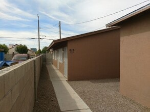 Building Photo - 615 Harrison Ave